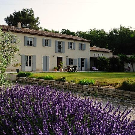 Mas De Lure Bed and Breakfast Salon-de-Provence Zewnętrze zdjęcie