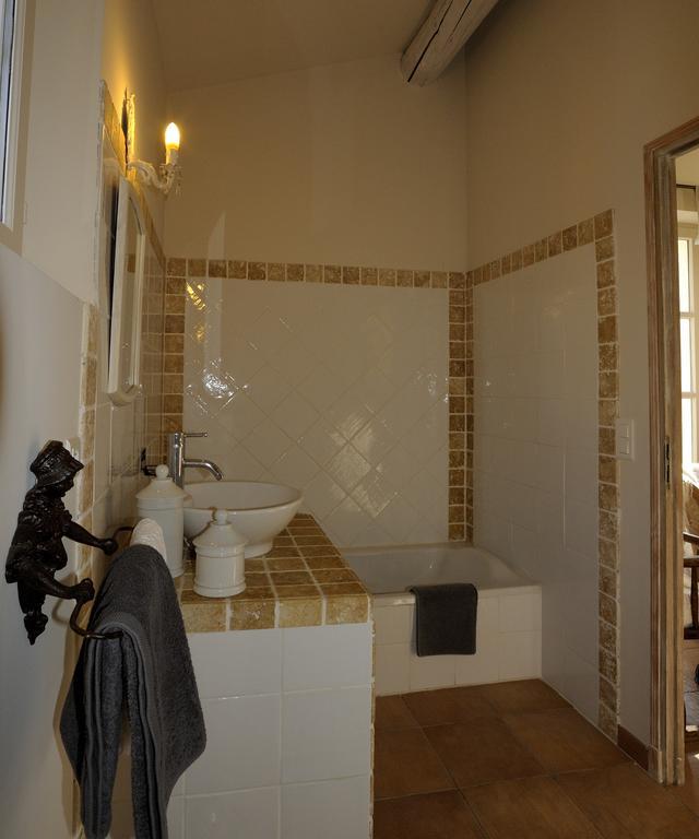 Mas De Lure Bed and Breakfast Salon-de-Provence Zewnętrze zdjęcie