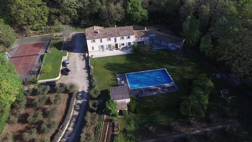 Mas De Lure Bed and Breakfast Salon-de-Provence Zewnętrze zdjęcie